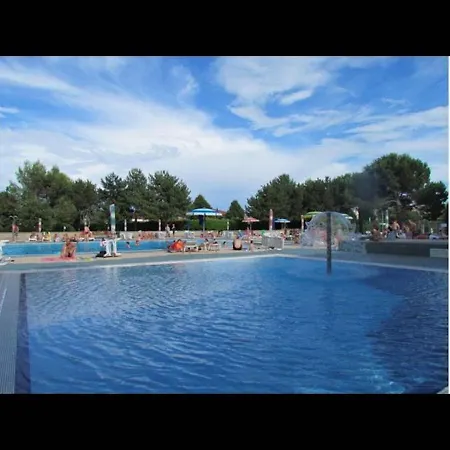 Apartment In Great With Swimming Pools By Beahost *